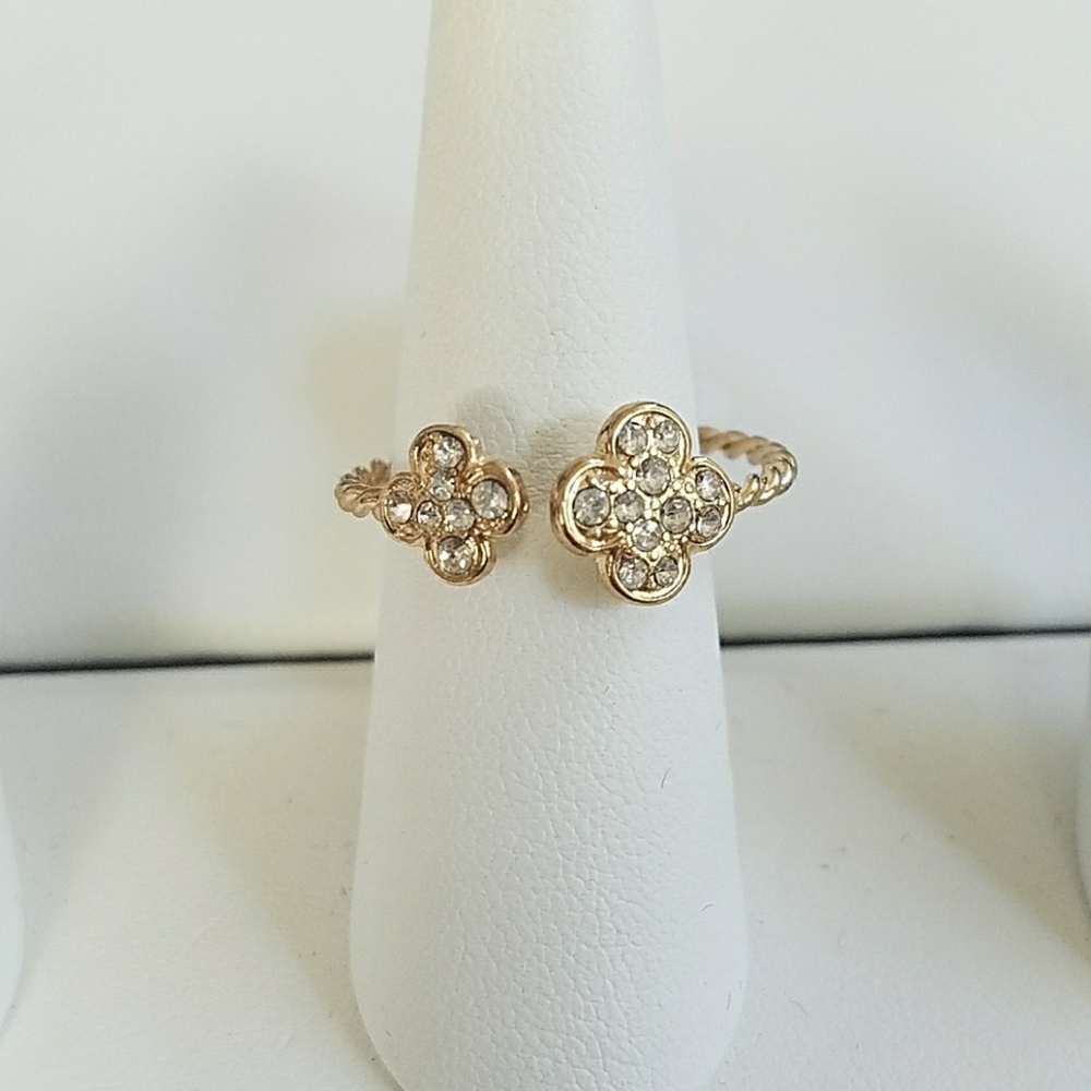 Gold Flower Rope Band Ring